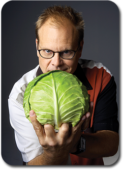 Celebrity Booking Agency - Celebrity Chef - Alton Brown